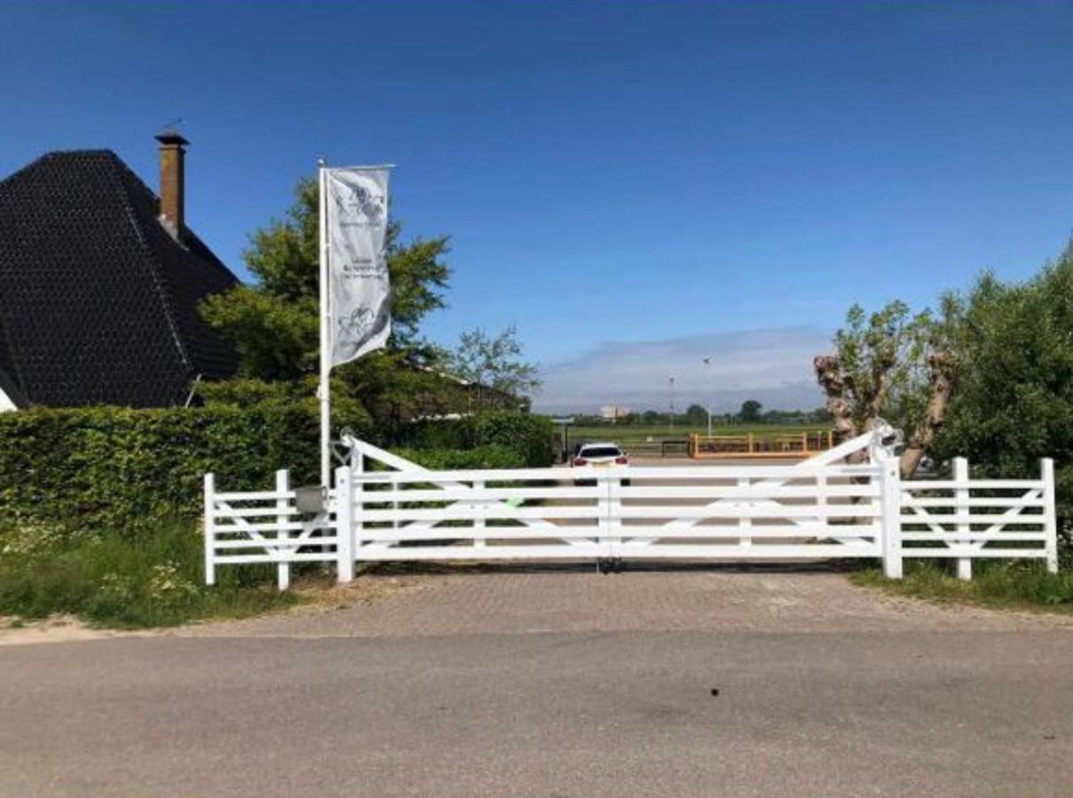 Polderzicht Bed & Breakfast Castricum Exterior photo